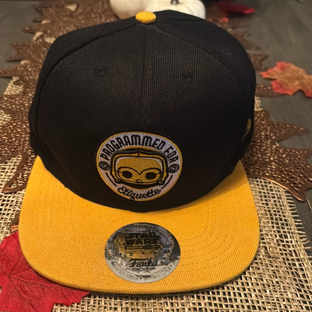 NWOT Star Wars x Funko C-3PO Snapback Hat